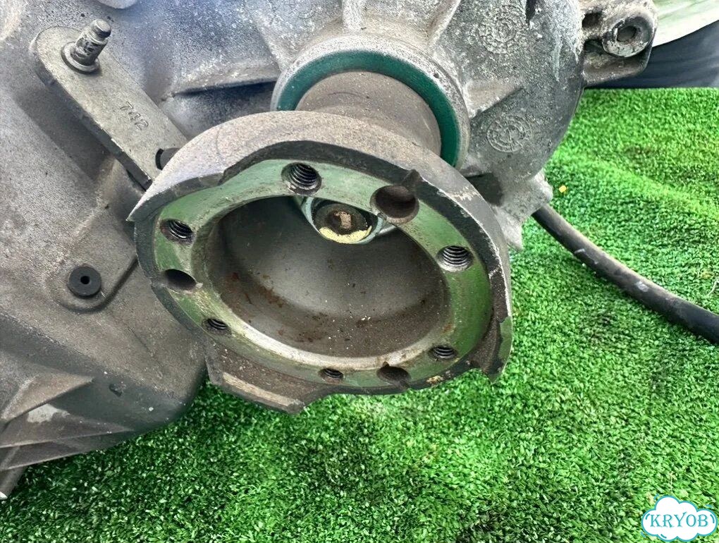 Раздаточная коробка Jeep Cherokee KJ EKG 2003 фото 8