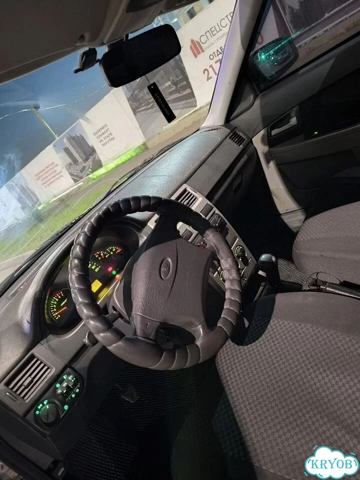 ВАЗ (LADA) Priora 1.6 MT, 2011, 176 000 км фото 28