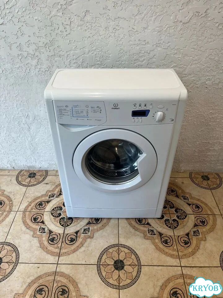 Стиральная машина indesit узкая фото 1