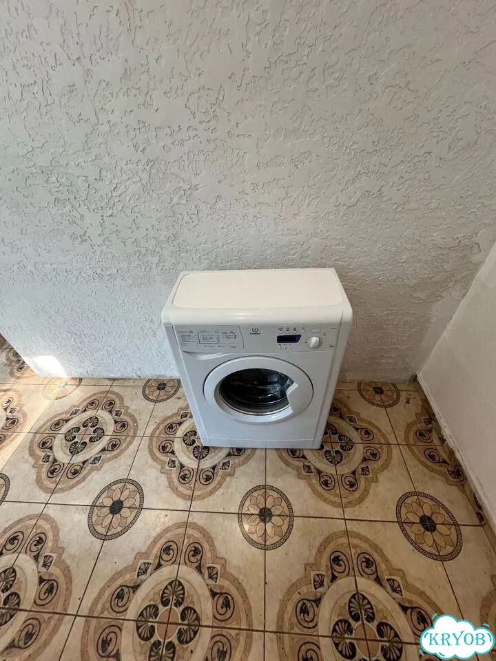 Стиральная машина indesit узкая фото 4