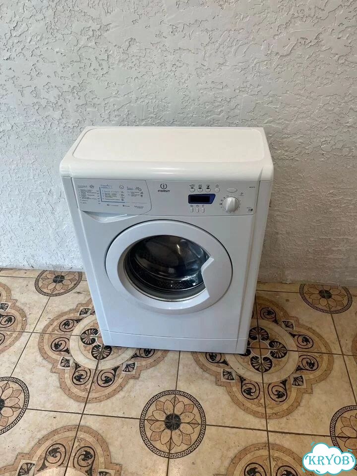 Стиральная машина indesit узкая фото 6