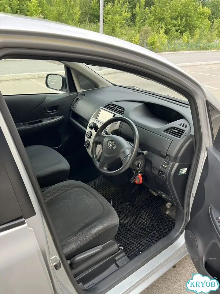 Toyota Ractis 1.3 CVT, 2008, 335 000 км фото 15