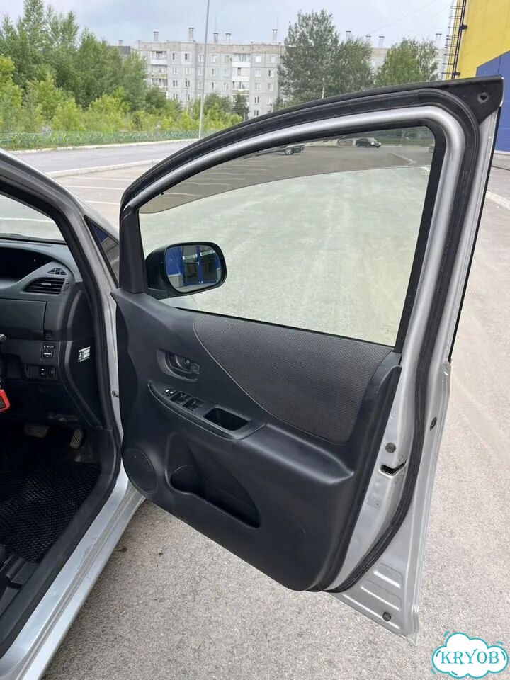 Toyota Ractis 1.3 CVT, 2008, 335 000 км фото 21