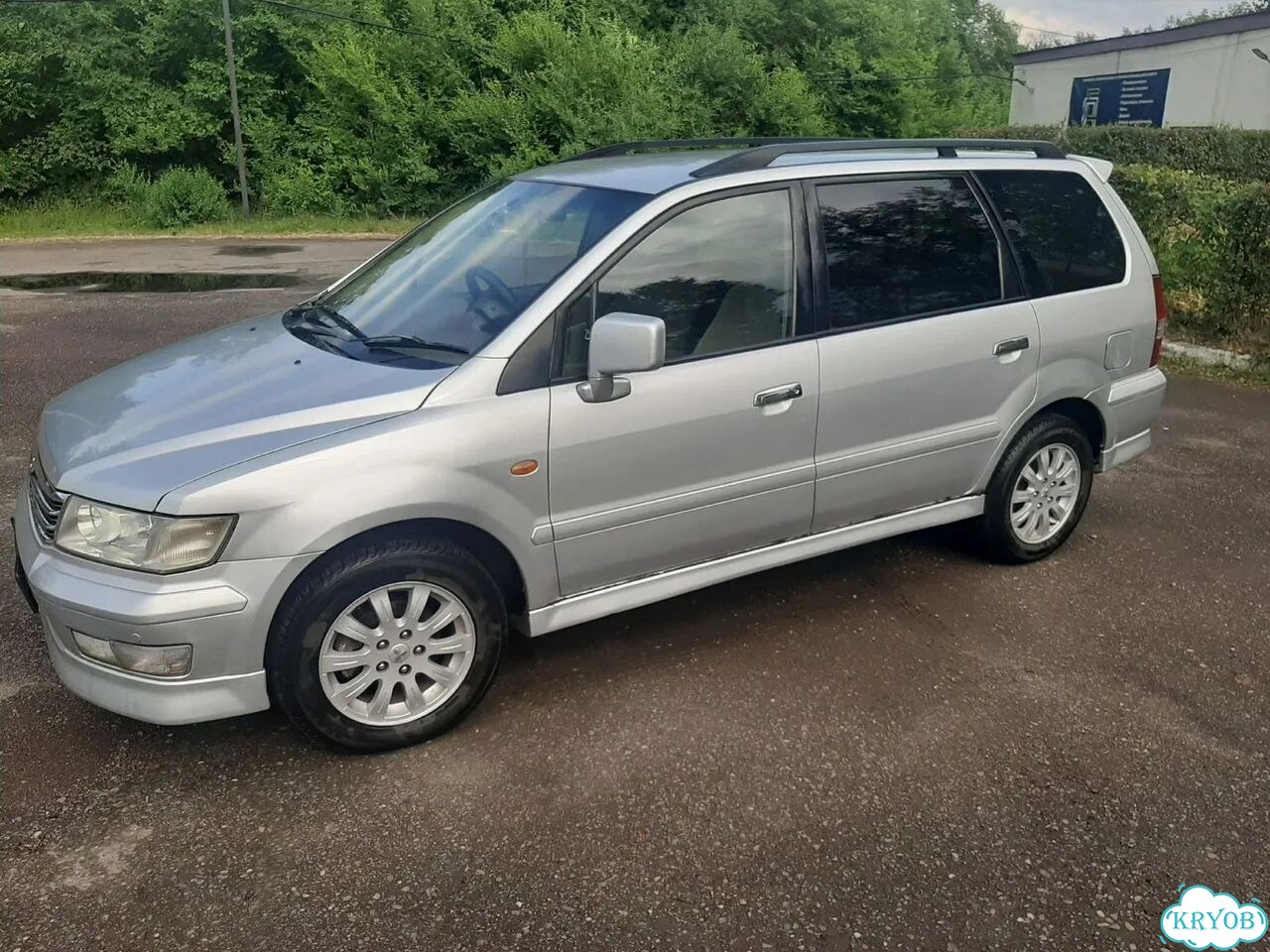 Mitsubishi Chariot 2.4 AT, 2001, 325 321 км фото 4