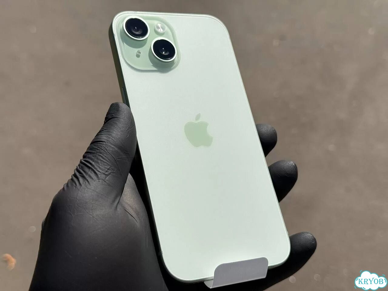 iPhone 15, 128 ГБ, 1 SIM фото 1