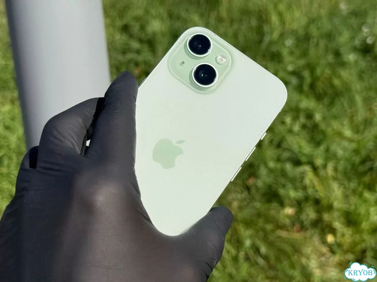 iPhone 15, 128 ГБ, 1 SIM фото 2