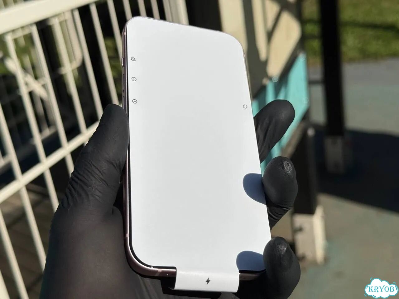 iPhone 15, 128 ГБ, 1 SIM фото 2