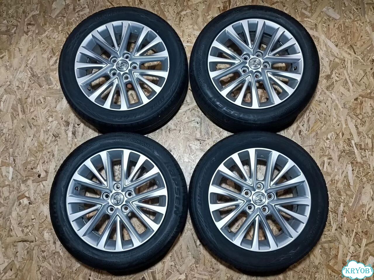 Колеса (шины+диски) Toyota 215/55 R17 5x114.3 фото 1