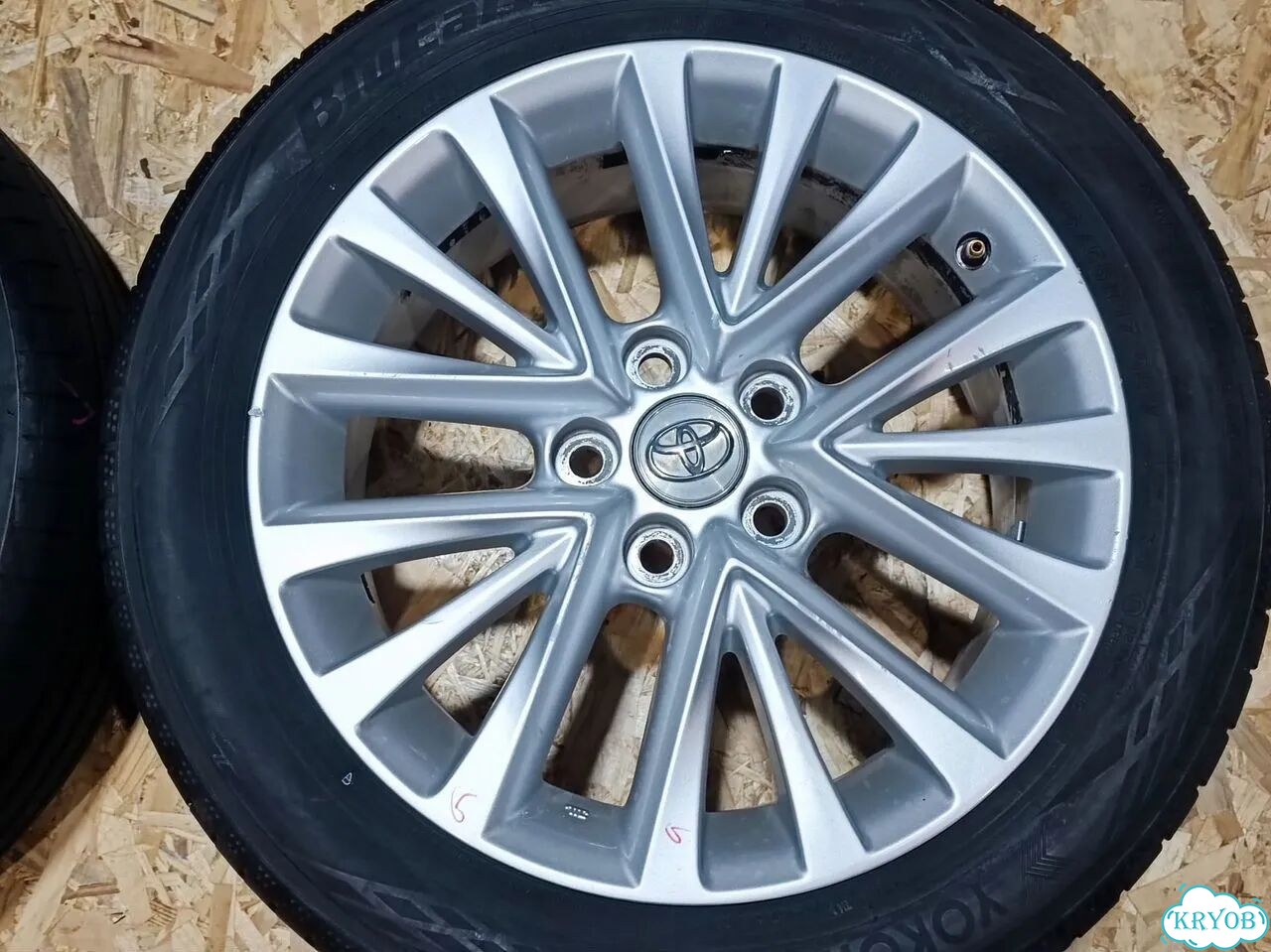 Колеса (шины+диски) Toyota 215/55 R17 5x114.3 фото 4