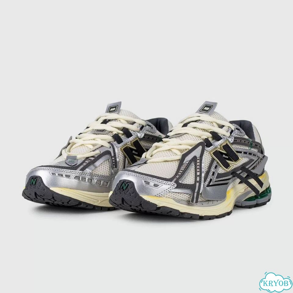 Кроссовки New Balance 1906A Silver Gold Metallic фото 3