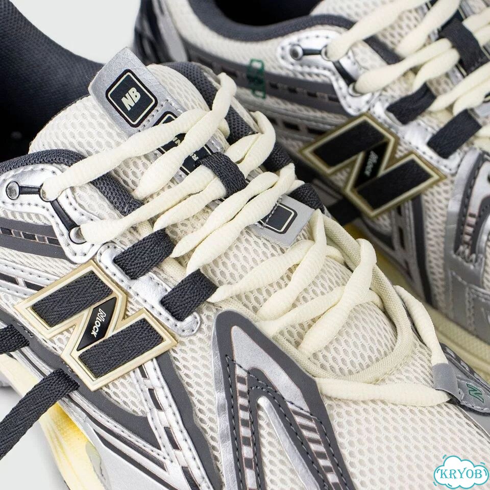 Кроссовки New Balance 1906A Silver Gold Metallic фото 6