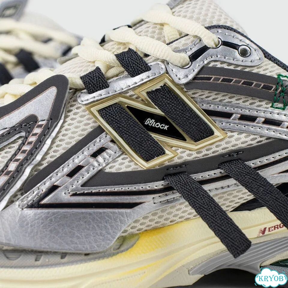 Кроссовки New Balance 1906A Silver Gold Metallic фото 7