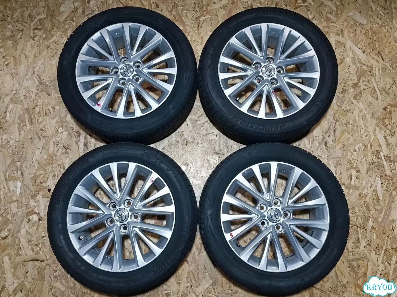 Колеса (шины+диски) Toyota 215/55 R17 5x114.3 фото 1