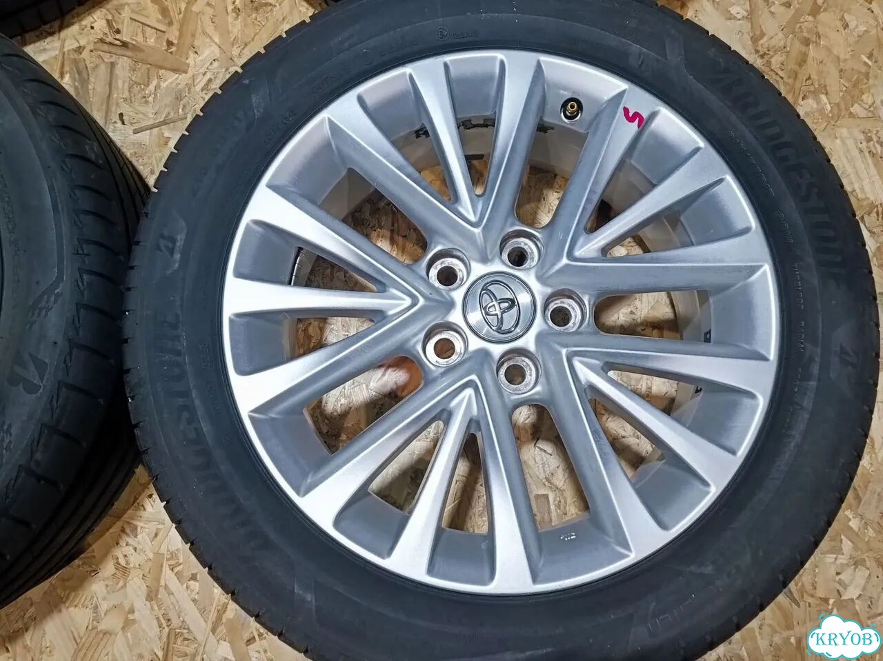 Колеса (шины+диски) Toyota 215/55 R17 5x114.3 фото 4