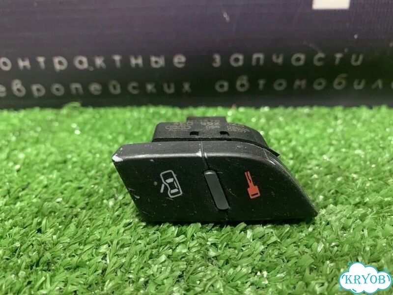 Кнопка центрального замка Audi A8 D3 4.2 BFM 2005 фото 2