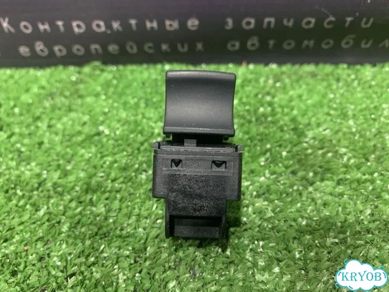 Кнопка стеклоподъемника Audi A8 D3 4.2 BFM 2005 фото 3