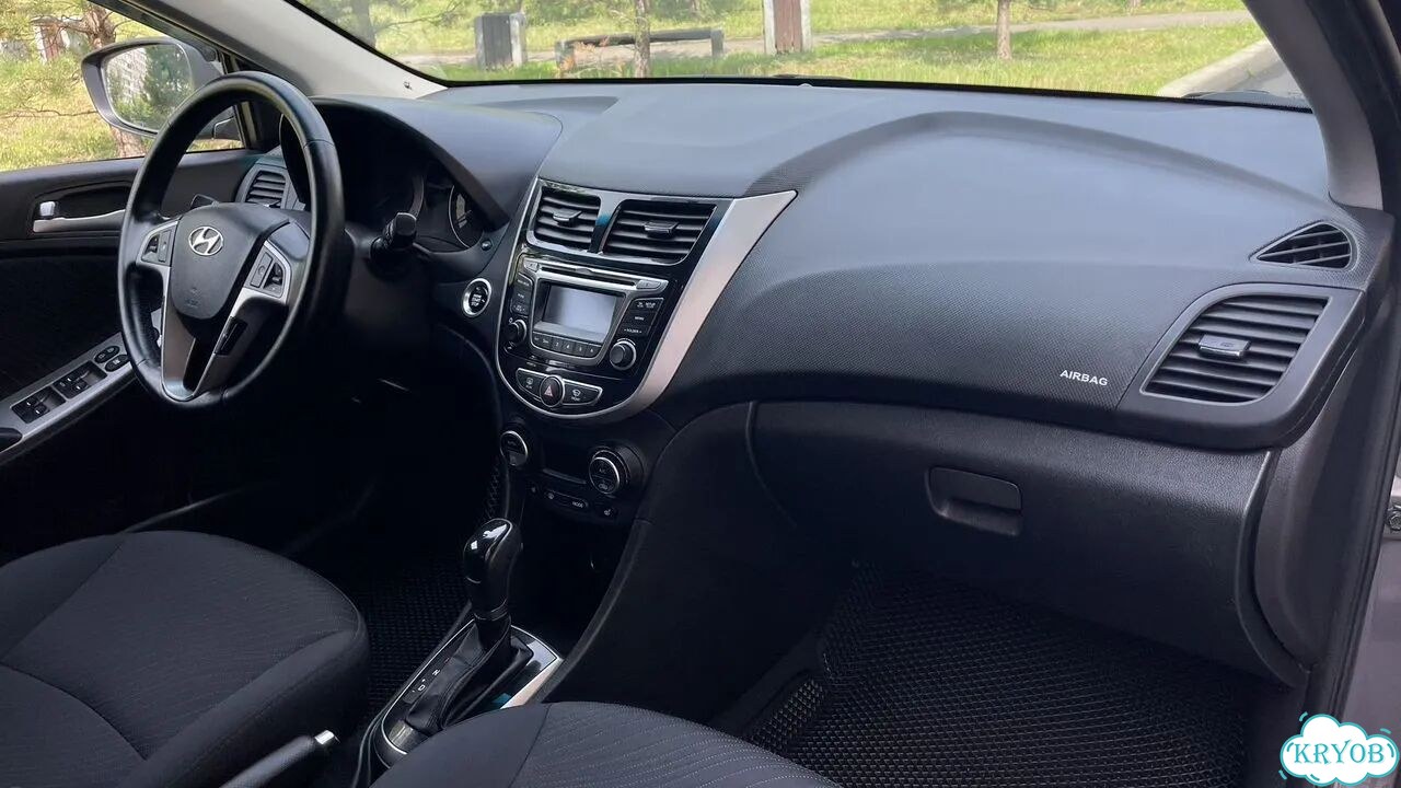 Hyundai Solaris 1.6 AT, 2014, 30 300 км фото 20