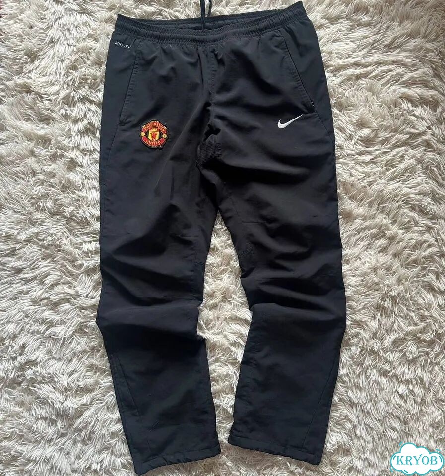 Спортивные штаны Nike manchester united Оригинал фото 1