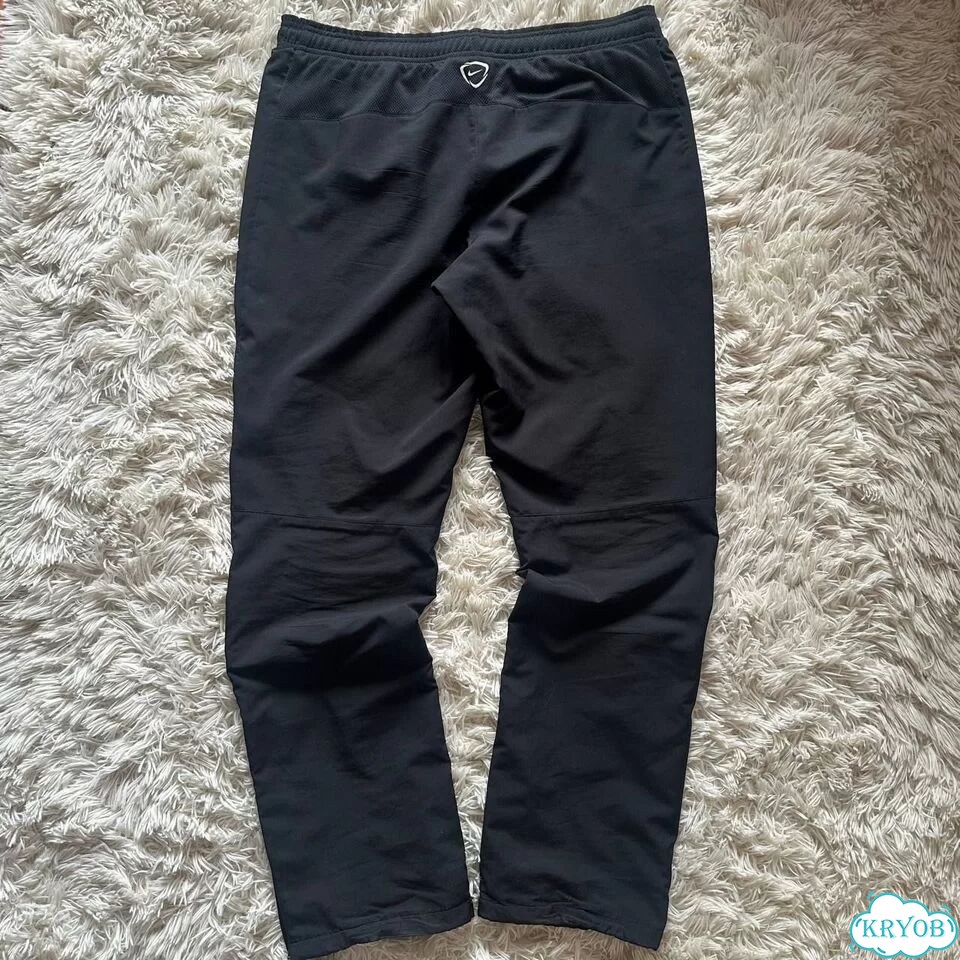 Спортивные штаны Nike manchester united Оригинал фото 2
