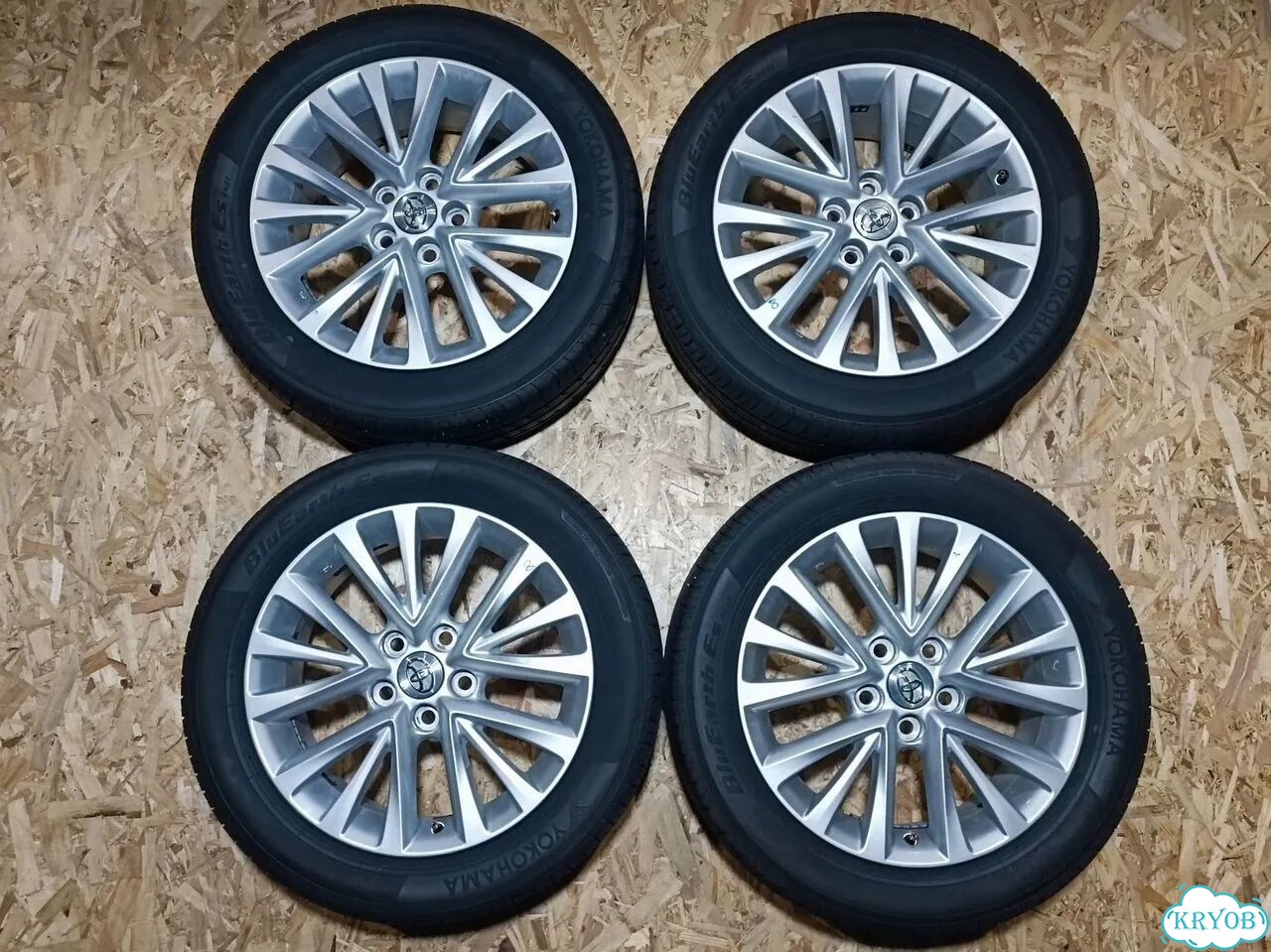 Колеса (шины+диски) Toyota 215/55 R17 5x114.3 фото 1
