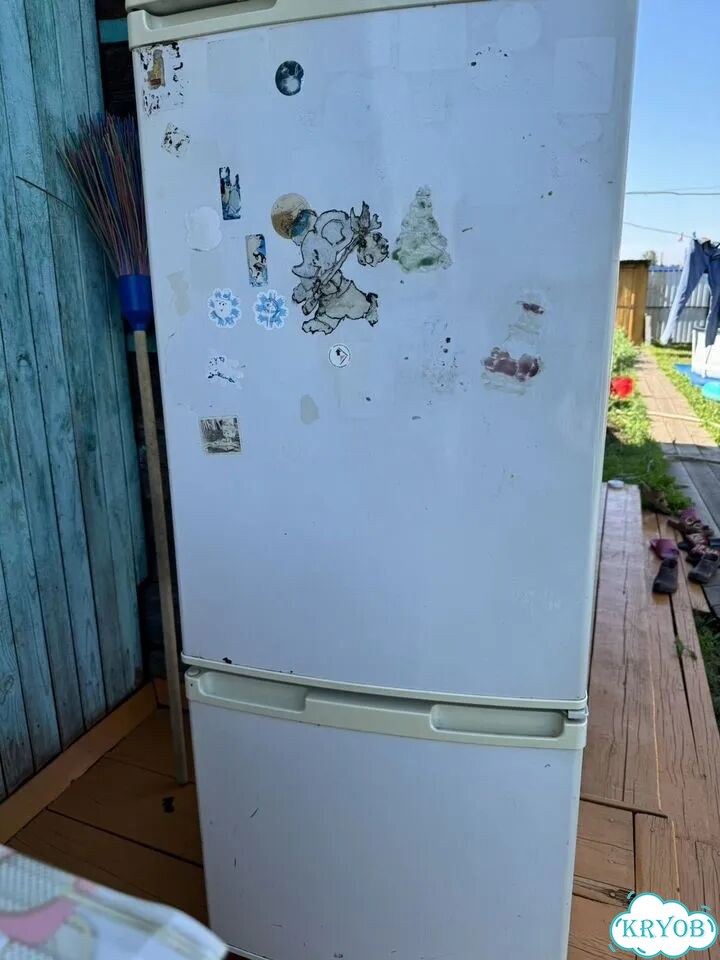 Холодильник бу фото 1