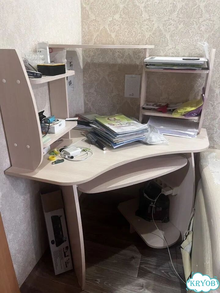 Письменный стол фото 1