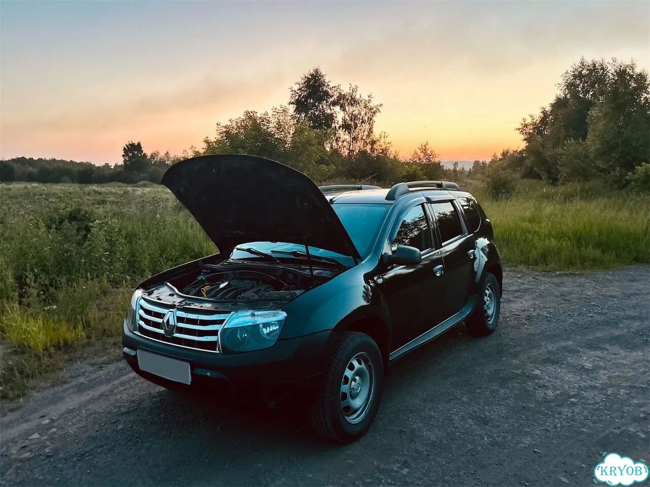 Renault Duster 1.6 MT, 2014, битый, 101 289 км фото 5
