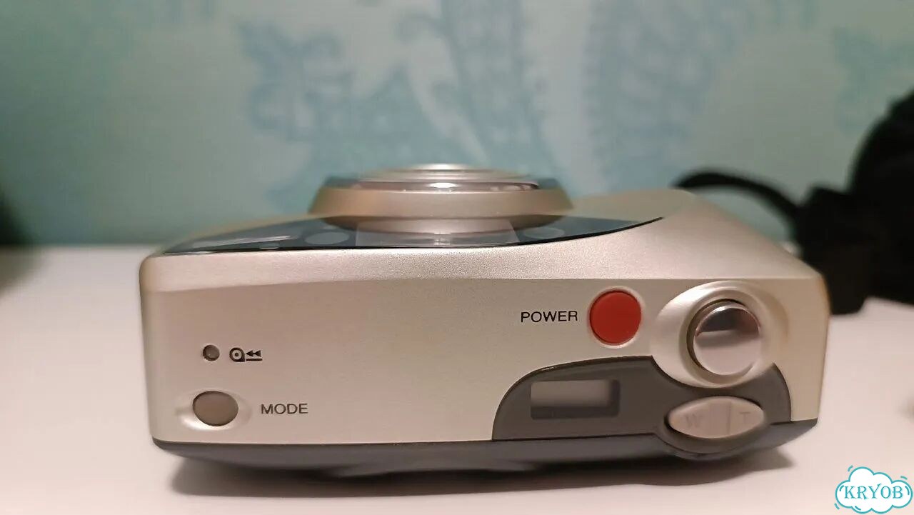 Пленочный фотоаппарат Fujifilm Discovery S600 Zoom фото 4