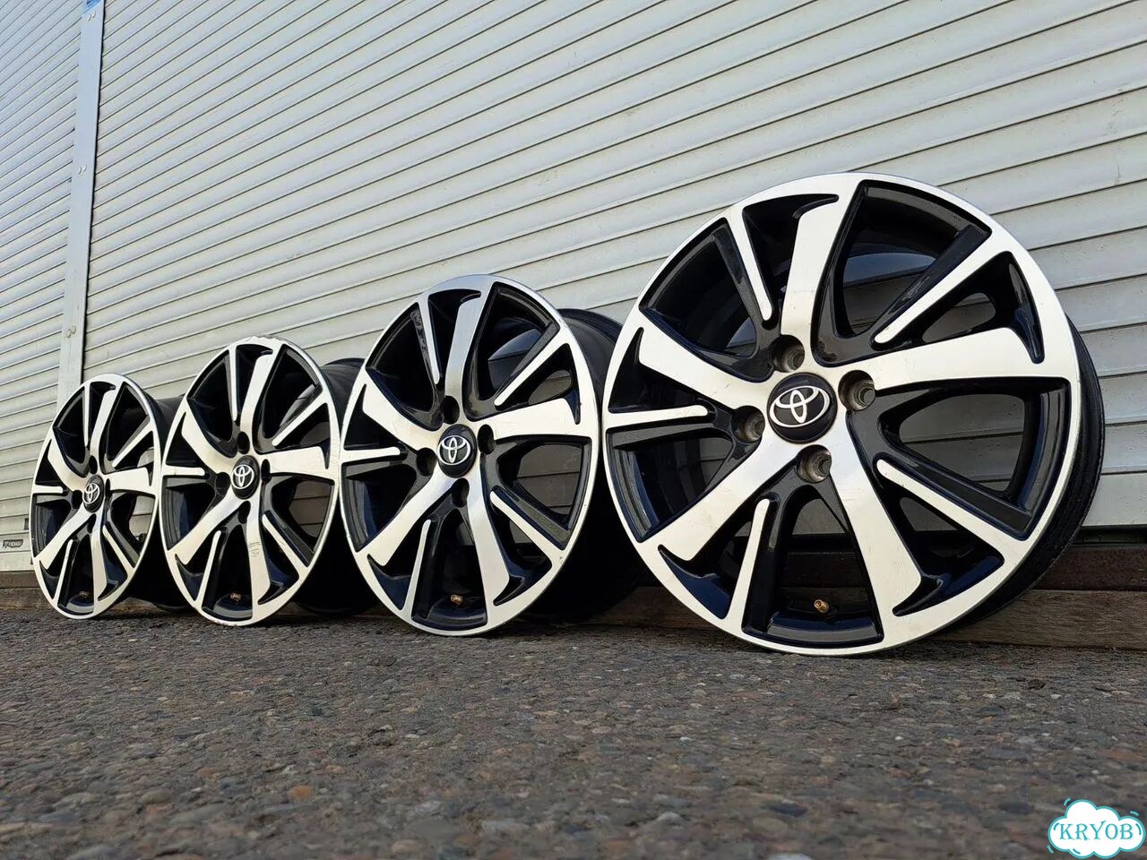 Литые диски Toyota 6×R15 4×100 фото 3