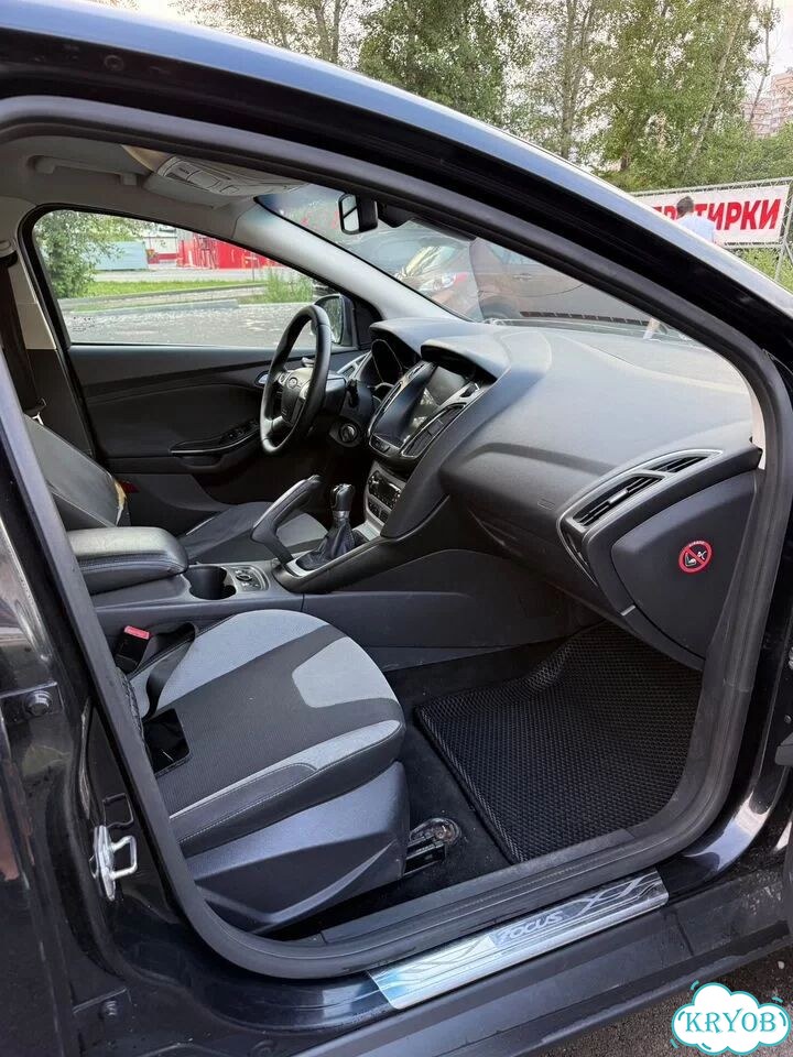 Ford Focus 1.6 MT, 2011, 279 200 км фото 9