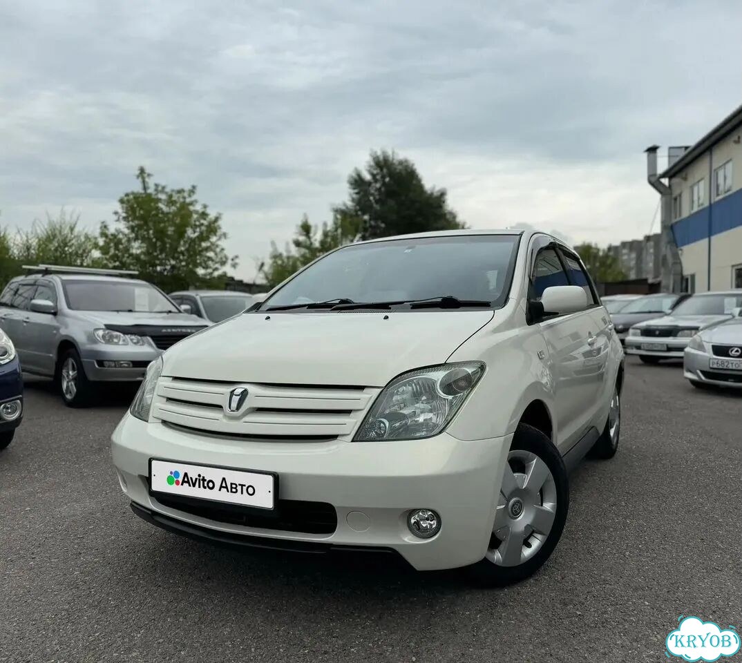 Toyota Ist 1.3 AT, 2004, 175 100 км фото 1