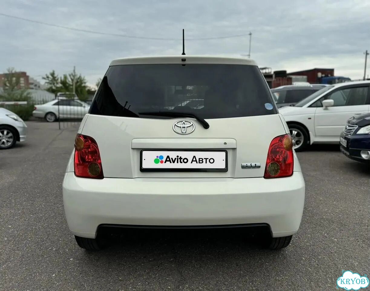 Toyota Ist 1.3 AT, 2004, 175 100 км фото 6