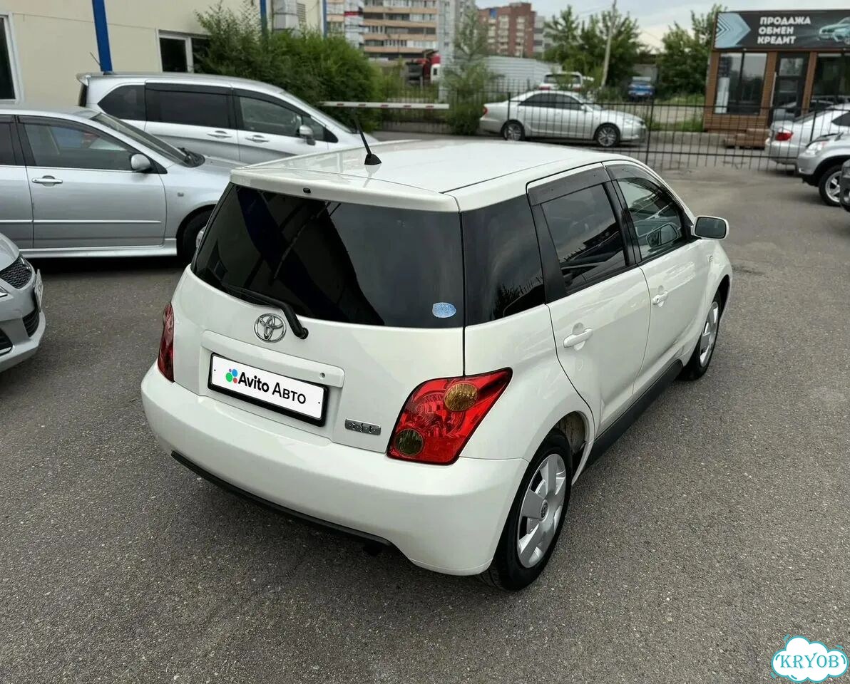 Toyota Ist 1.3 AT, 2004, 175 100 км фото 9