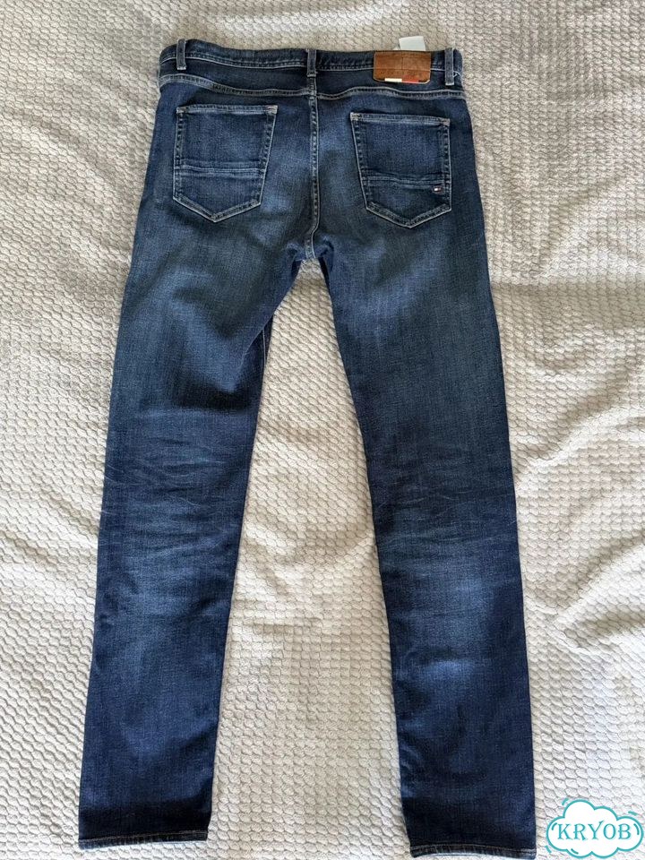 Tommy hilfiger джинсы фото 2