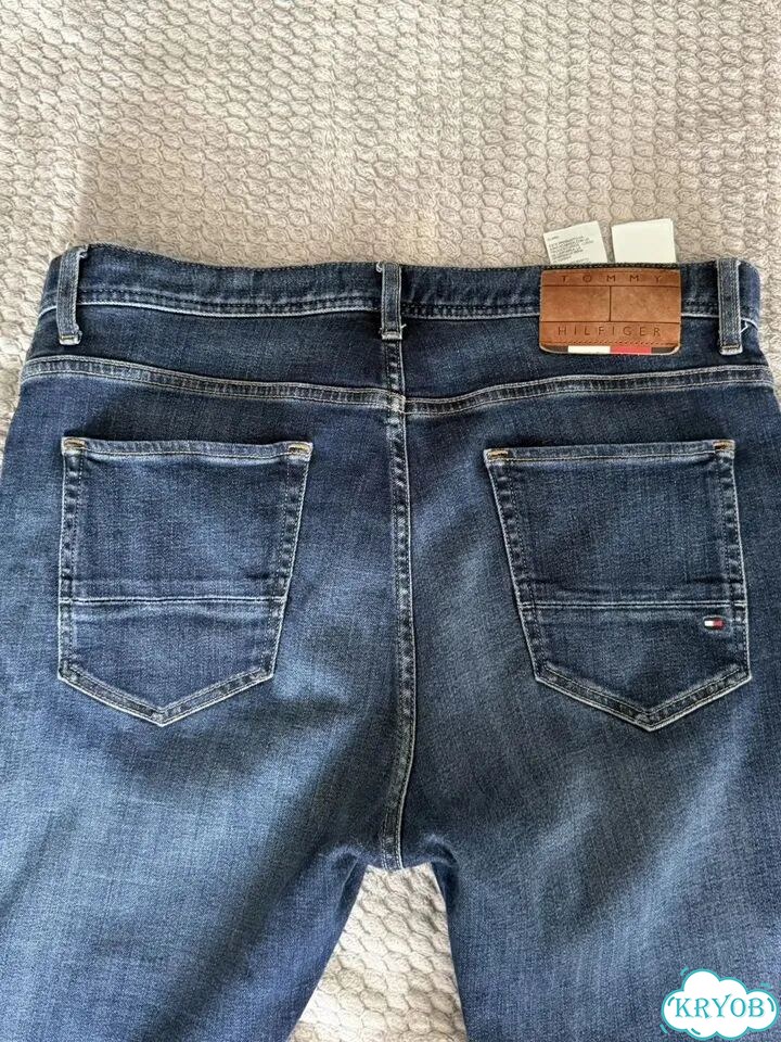 Tommy hilfiger джинсы фото 3