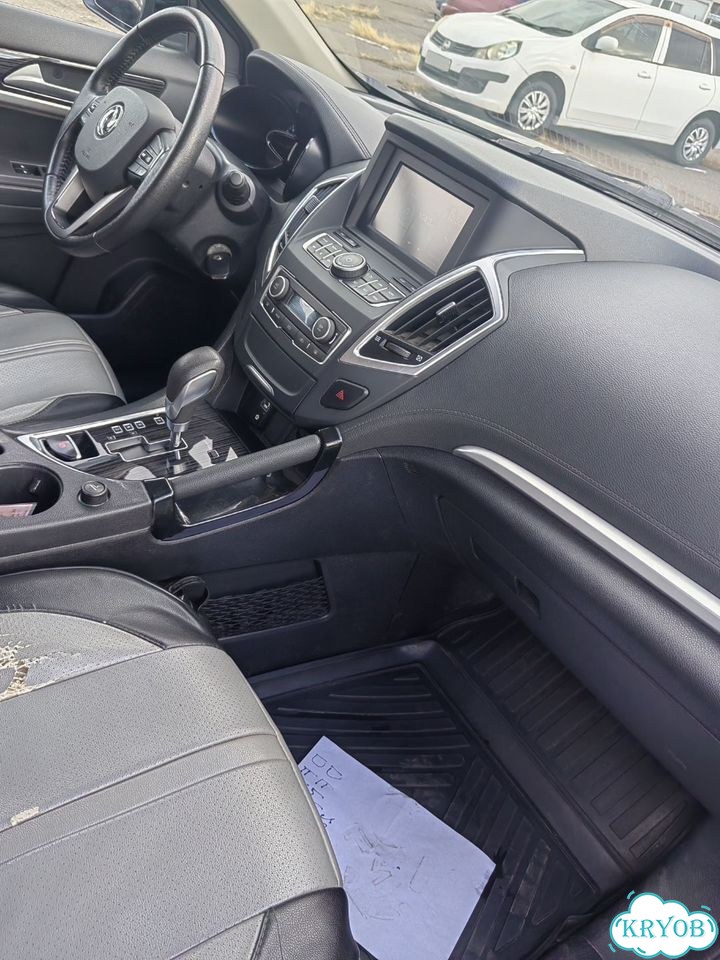 Dongfeng AX7 2.0 AT, 2018, 71 000 км фото 5