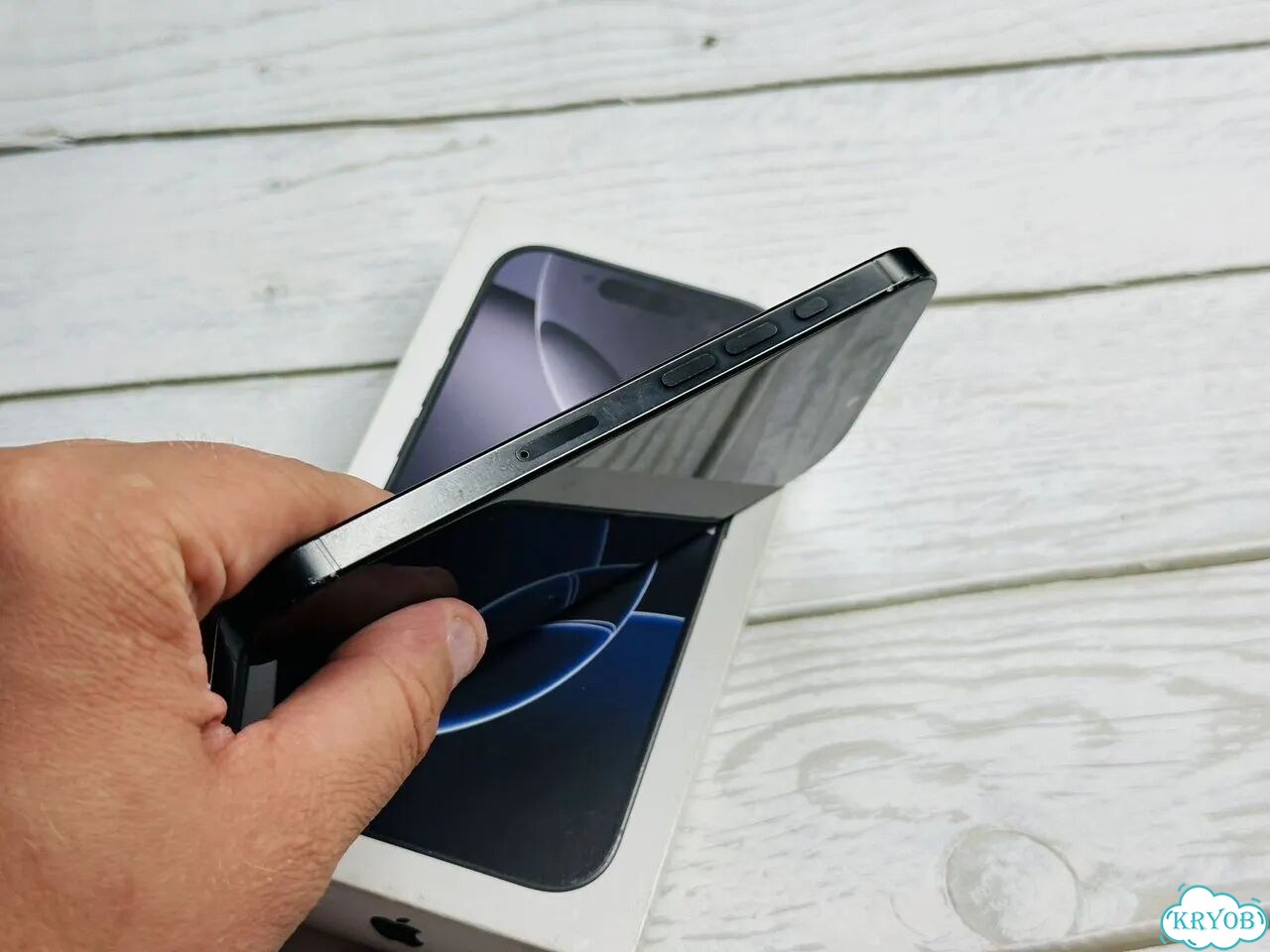 iPhone 16 Pro, 256 ГБ, SIM + eSIM фото 2
