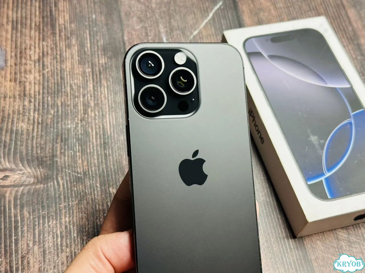 iPhone 16 Pro, 256 ГБ, SIM + eSIM фото 1