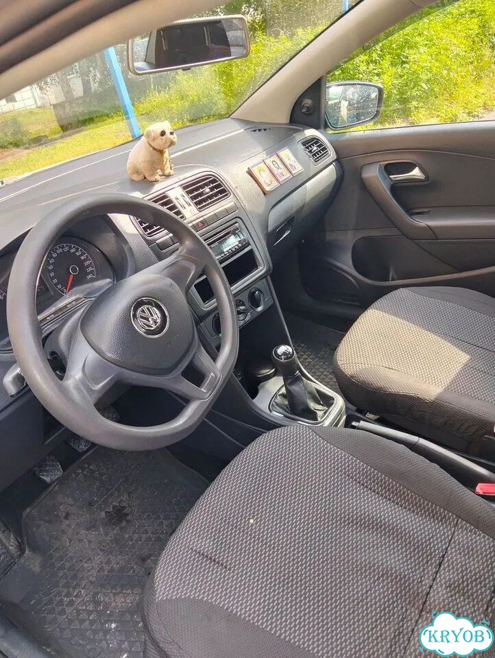 Volkswagen Polo 1.6 MT, 2018, 300 000 км фото 9