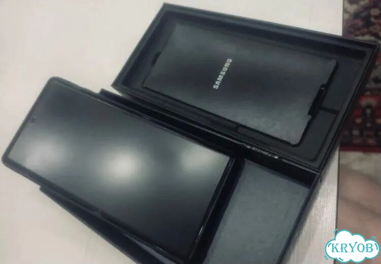 Samsung Galaxy S22 Ultra, 8/128 ГБ фото 1