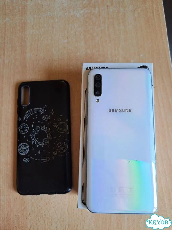 Samsung Galaxy A50, 4/64 ГБ, 1 SIM фото 2