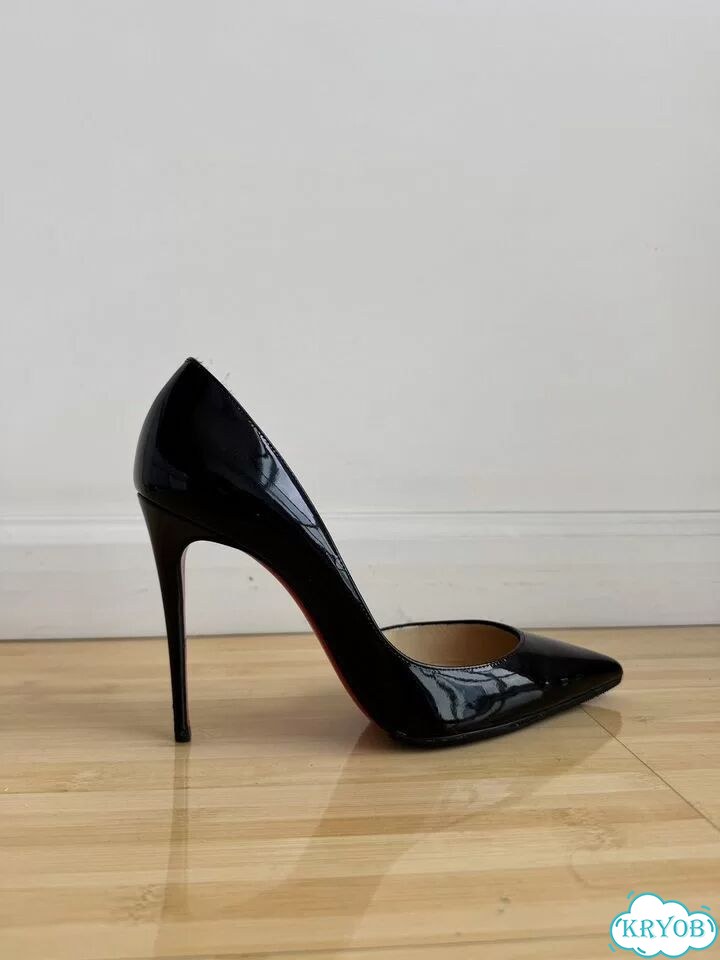 Туфли christian louboutin 37,5 фото 1