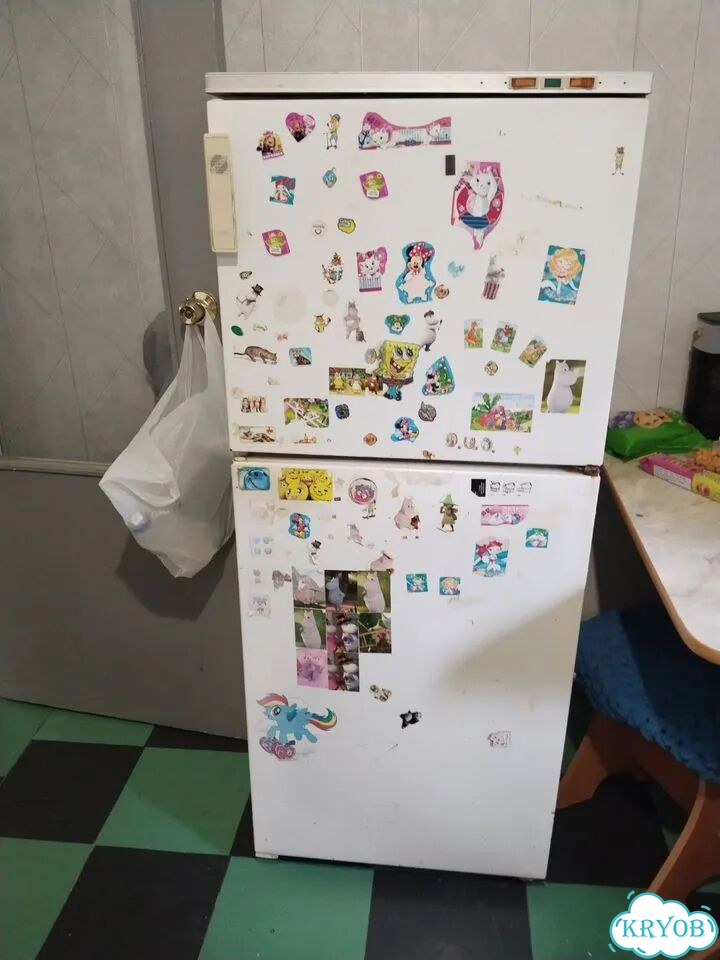 Холодильник бу фото 1