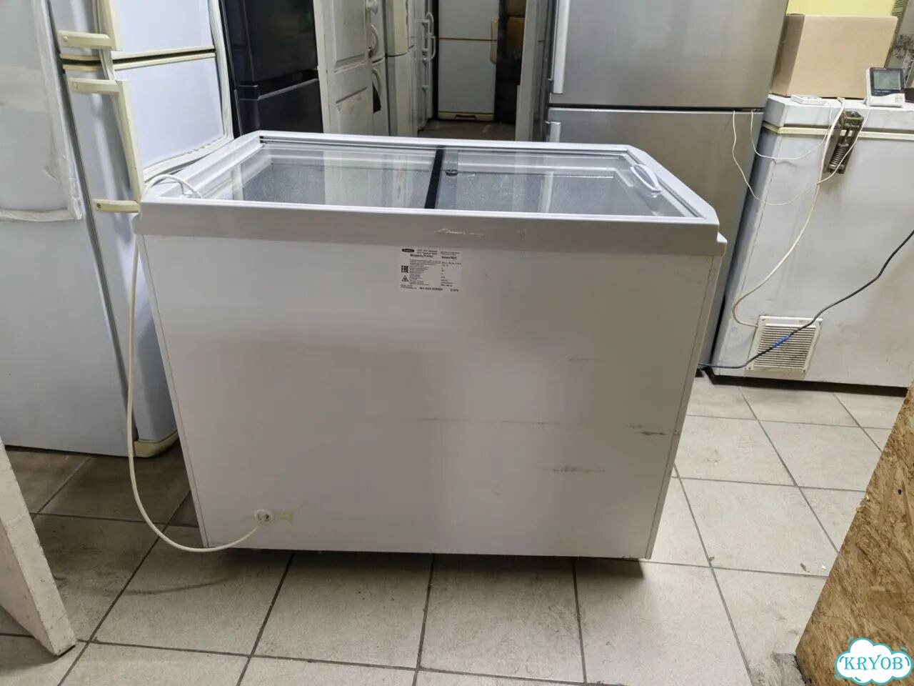 Морозильный ларь со стеклянной крышкой, Бирюса 260 фото 6