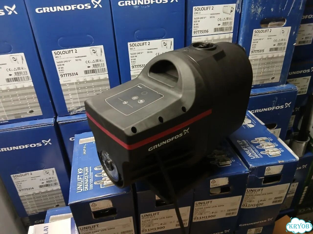 Насосная установка grundfos scala1 3-35 фото 1