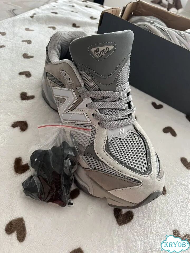 Кроссовки New Balance фото 1