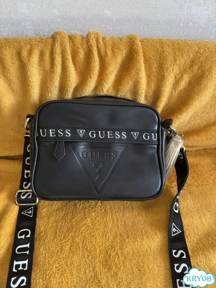 Сумка guess фото 1