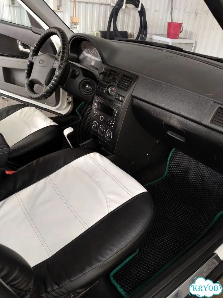 ВАЗ (LADA) Priora 1.6 MT, 2011, 131 532 км фото 11