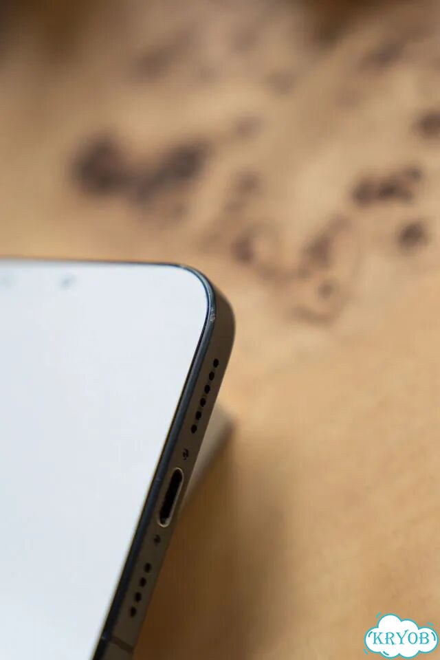 iPhone 15 Pro Max, 256 ГБ, SIM + eSIM фото 9