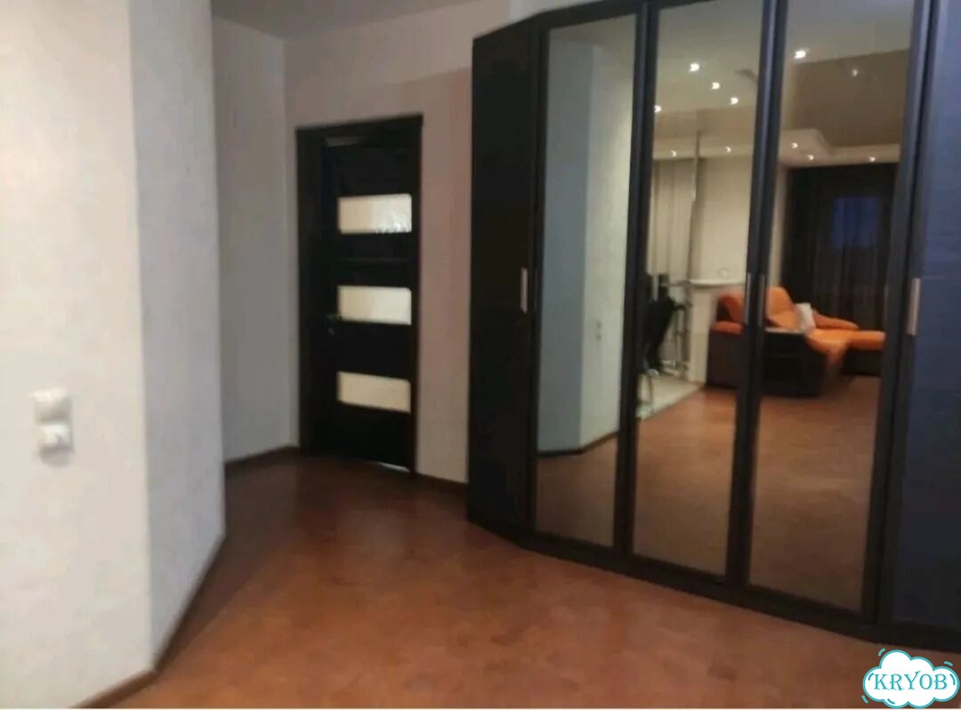 Аукцион: 2-к. квартира, 68,8 м², 8/17 эт. фото 1